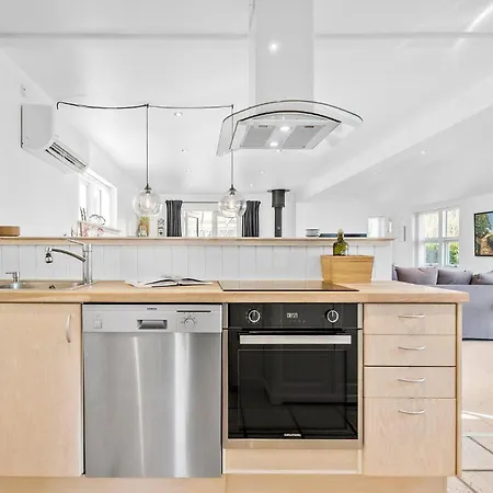 3 Bedroom Stunning In Ferienhaus