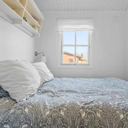 3 Bedroom Stunning In Ferienhaus Højby